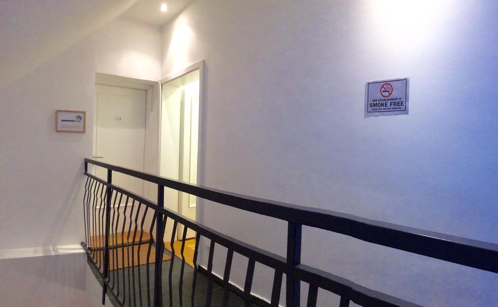 B&B Petra Varl Accommodation ลูบลิยานา ภายนอก รูปภาพ